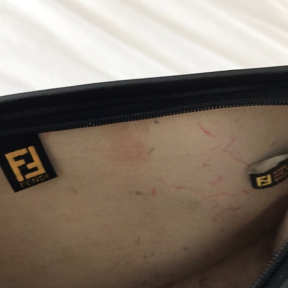 Authentic Fendi makeup bag - Picture 10 of 13